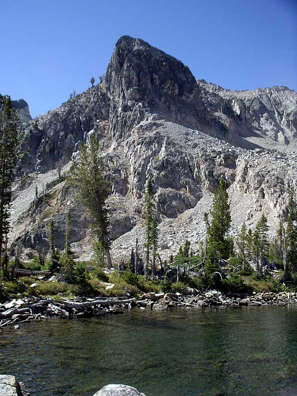 Peak above Twin Lakes