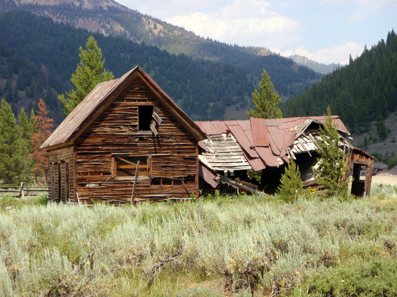 Ruins in ghost town of Bonanza