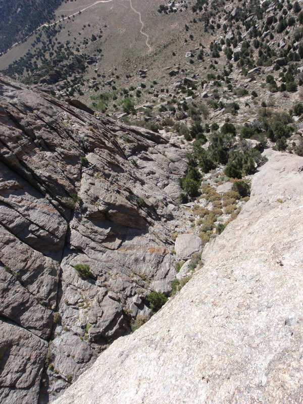 Gully between Steinfells Dome and Jackson&#8217;s Thumb