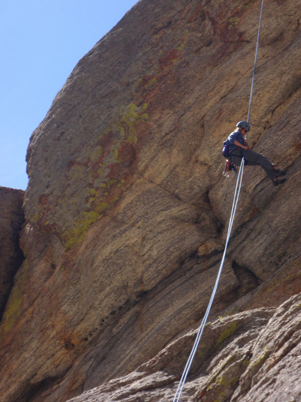 Sue mid-rappel