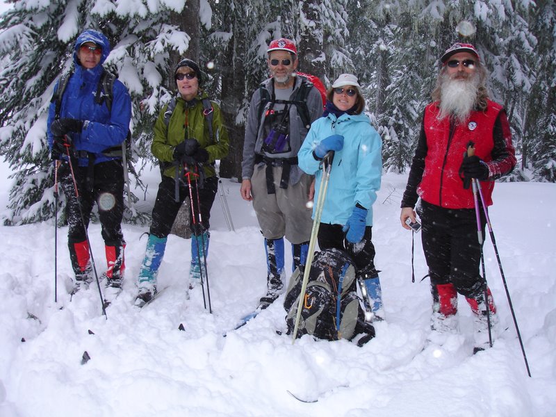 Rich, Jan, Larry, Kathy and me at Arrowhead Lake (pic by Chris Jensen)