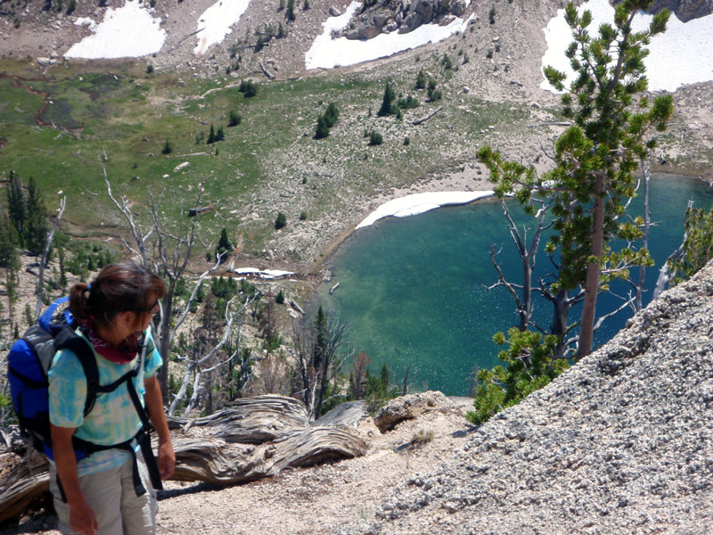 Juli above the tarn