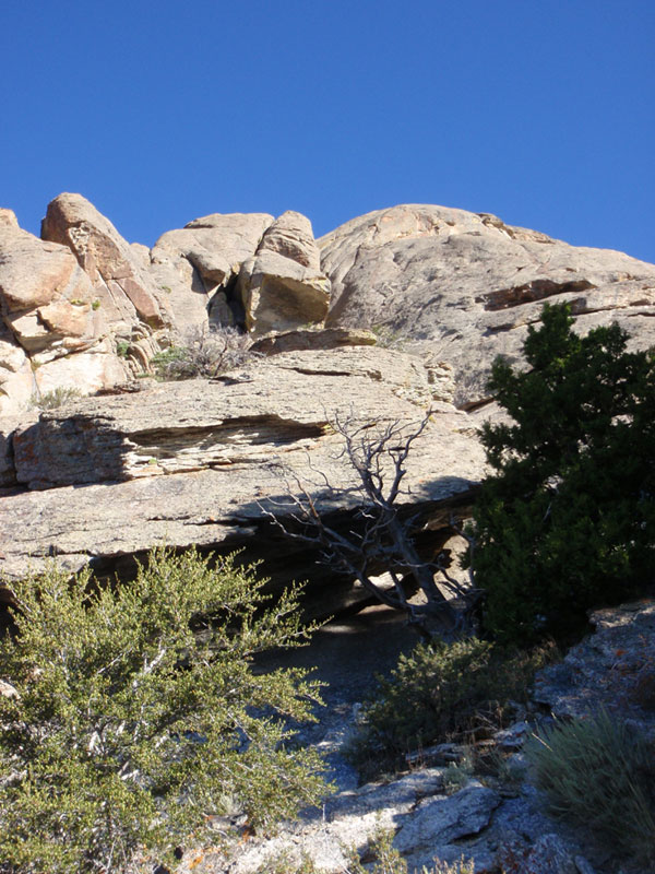 Cantilevered rock just before start of Sinocranium