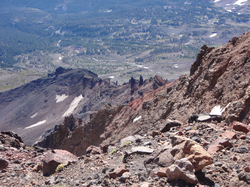 Looking back at the SE spur, from near the Camels Hump