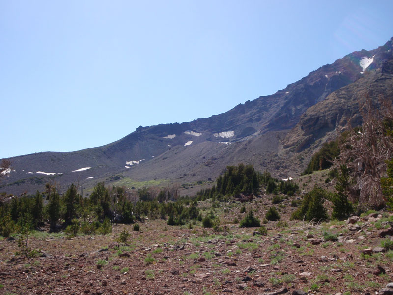 Thayer Basin, from the north, SE spur behind
