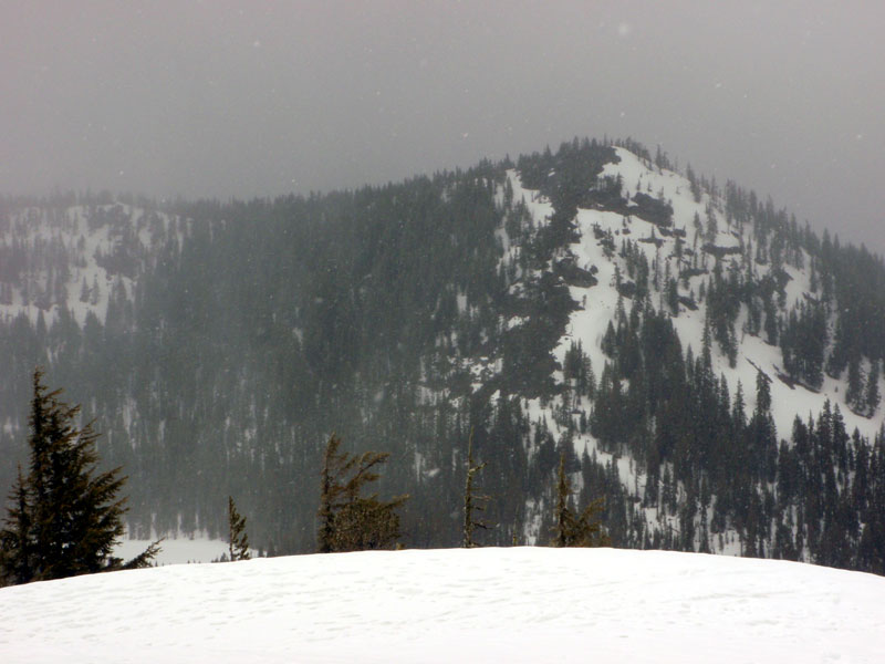 Unnamed peak in front of Lakeview Mtn, Saddle Lake in the saddle