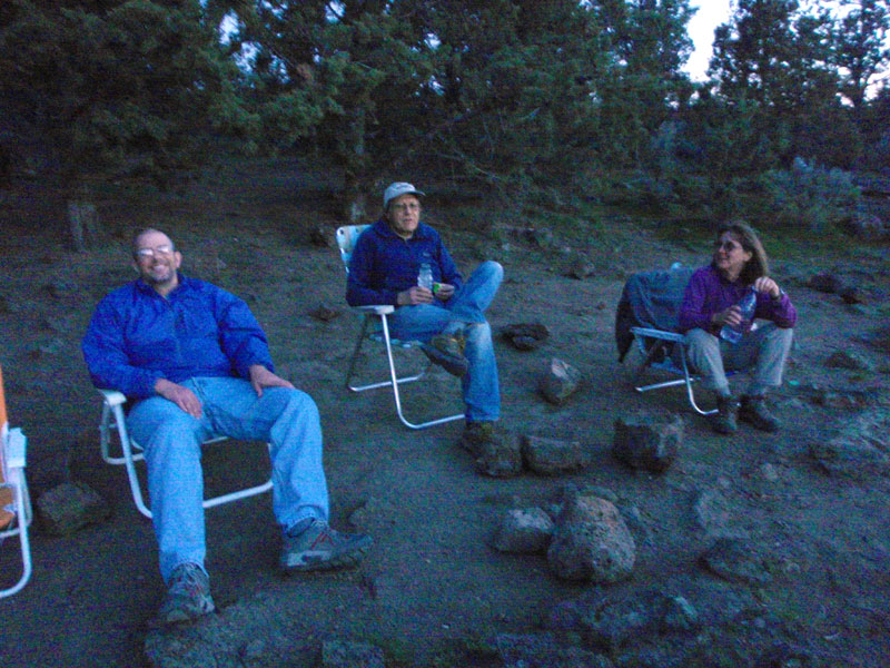 Hanging out with Chris &amp; Kathy at the rim in the Bivy area