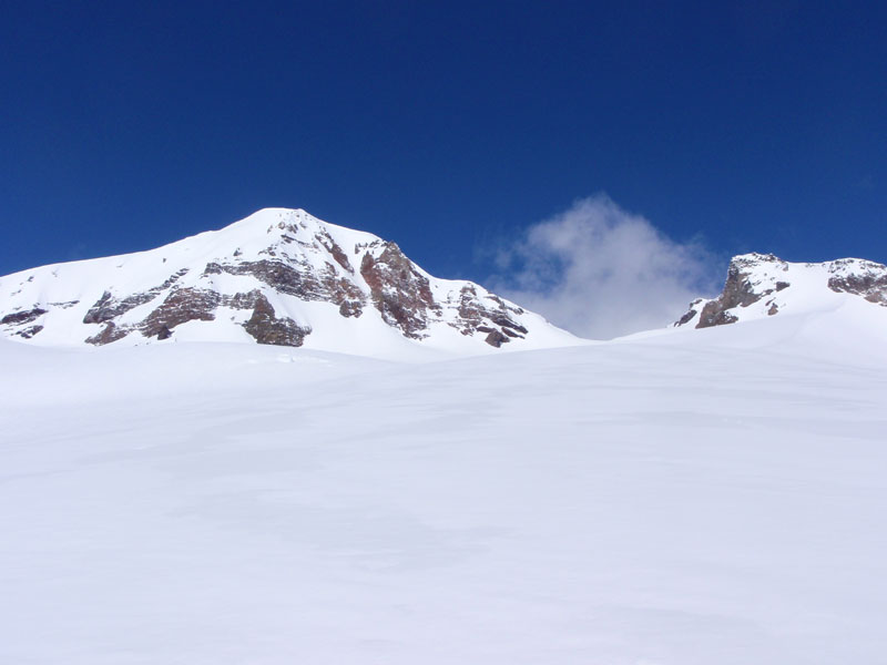 Cloud forming at the saddle