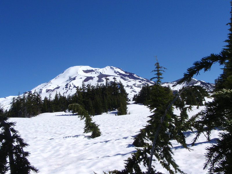 Good skiing above Devils Creek