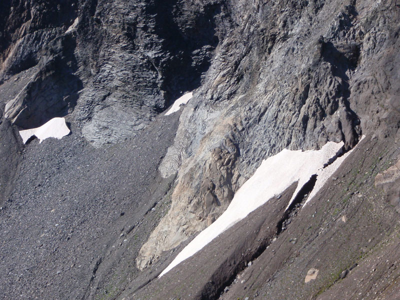 Snow below east face of Mt. Washington