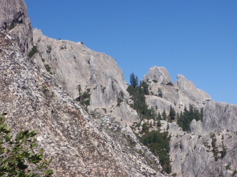 More crags to the north