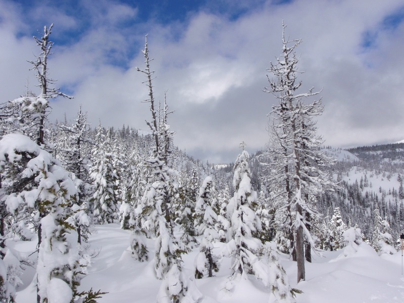 The notch towards Berley Lakes