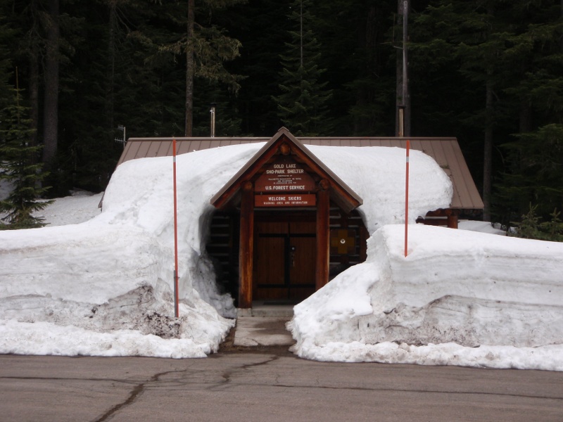 Cabin at the Gold Lake Sno-Park on May 5th!