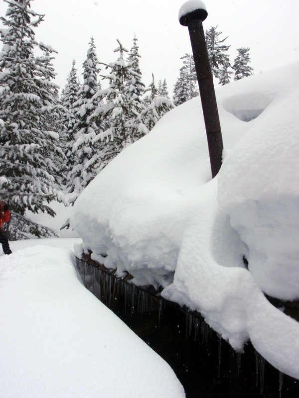 Lots of snow on the roof