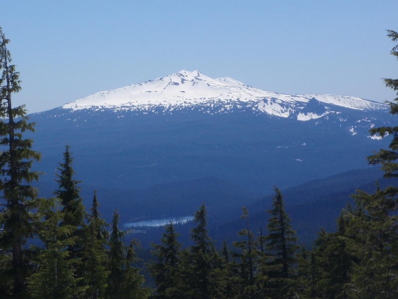 Skied The Twins on July 1st. Parked about 1/3 mi before Betty Lake TH. Had to dry-tool part way to Betty Lake TH, but was solid snow beyond. Mosquitos not too bad yet for July.